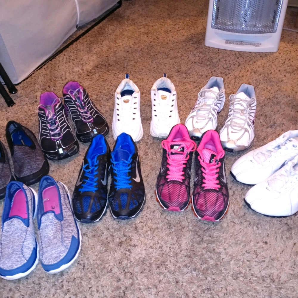 Variety of Shoes: Nike Running Shoes ULN